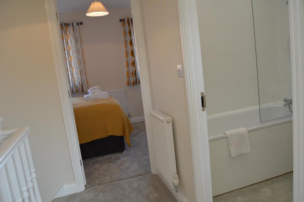 Fantastic Hampton Centre Stay Peterborough Exterior foto